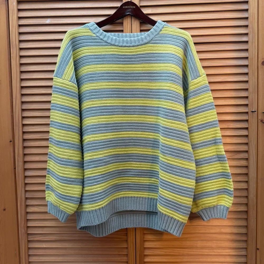 Free People Striped chunky knit Sweater size small